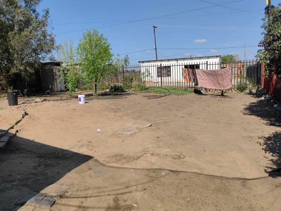 2 Bedroom Property for Sale in Chris Hani Free State